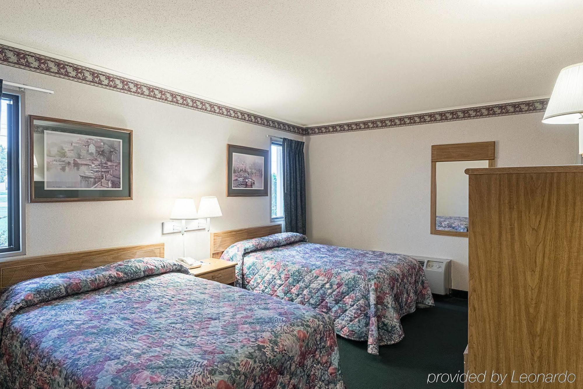 Rodeway Inn & Suites Rehoboth Beach Ngoại thất bức ảnh