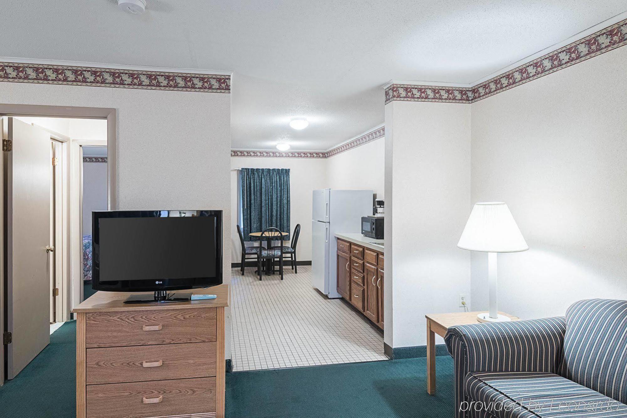 Rodeway Inn & Suites Rehoboth Beach Ngoại thất bức ảnh